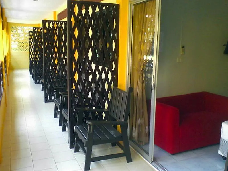 בית הארחה קאו לק Fasai House By Paradee